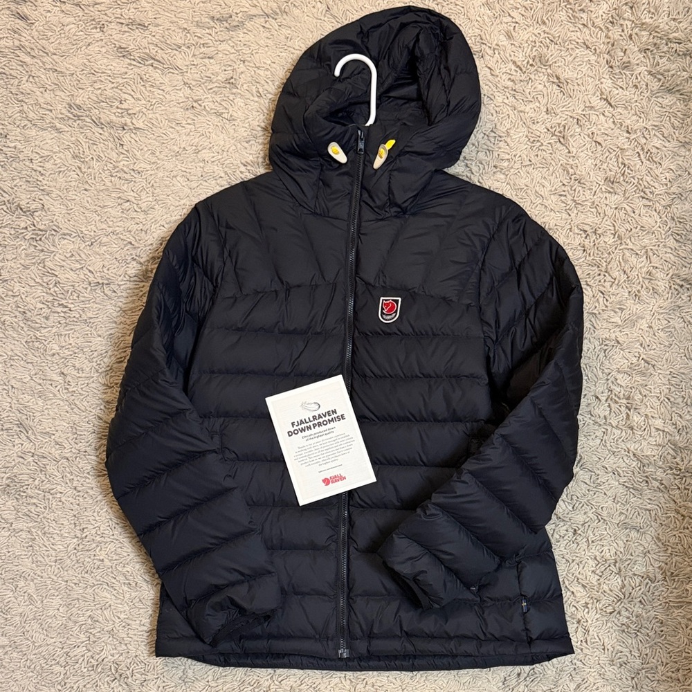 EXPEDITION PACK DOWN HOODIE W